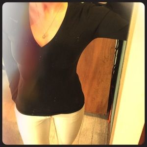 Nike Black Long Sleeve Dri-Fit Top 🌺